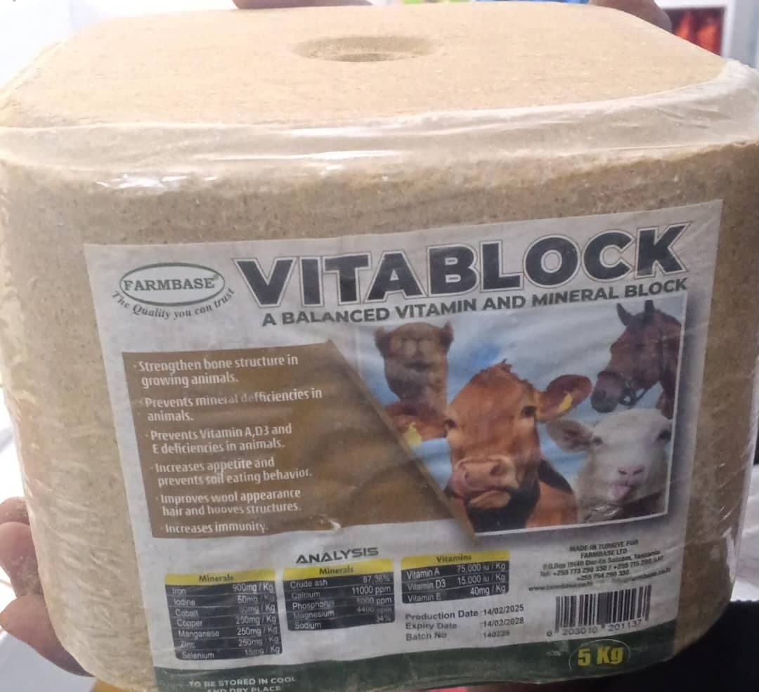 VITABLOCK/JIWE(FARMERS CENTER)-  5Kg